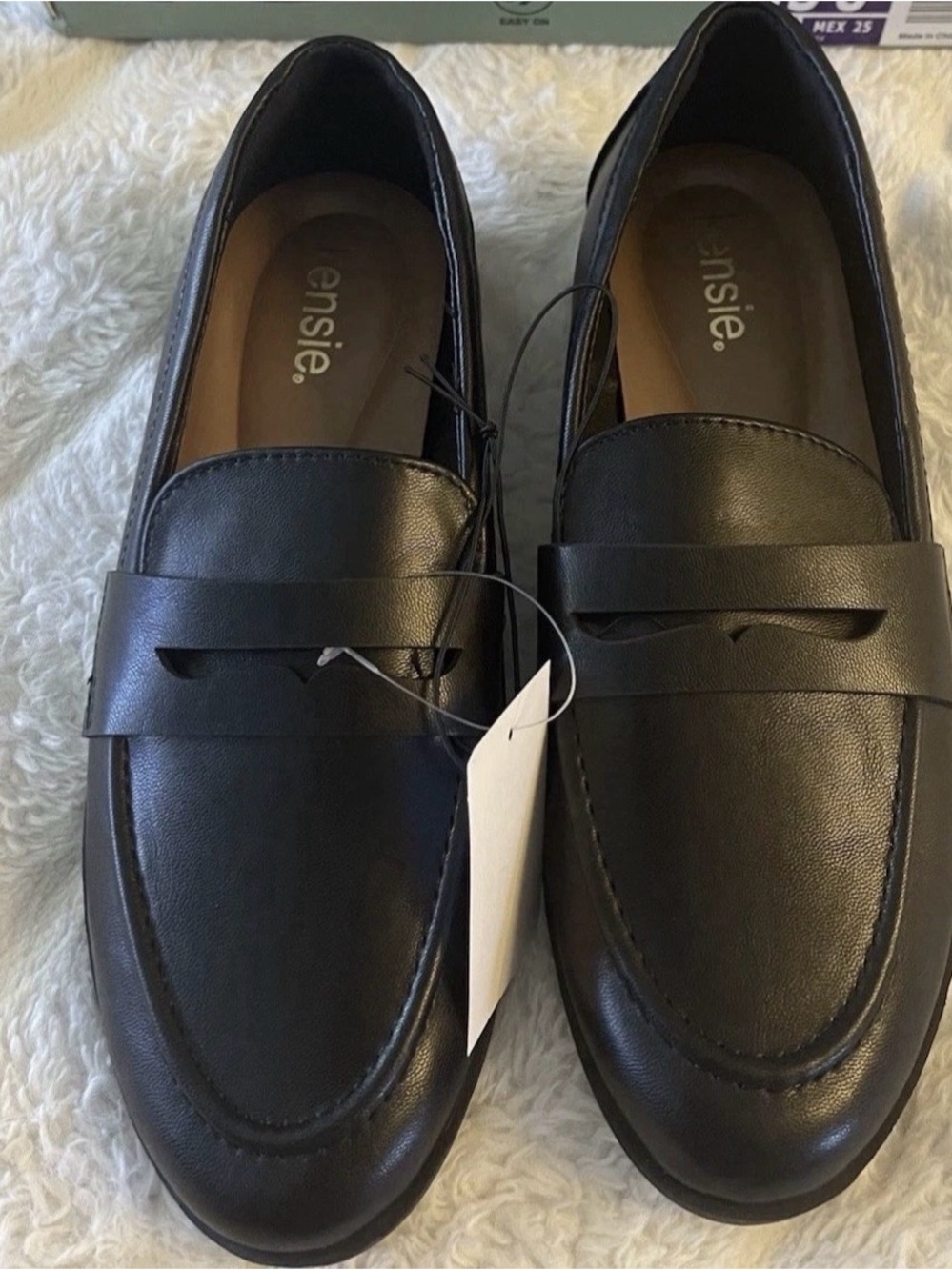 Kensie Black Classic Penny Loafers size 10 women